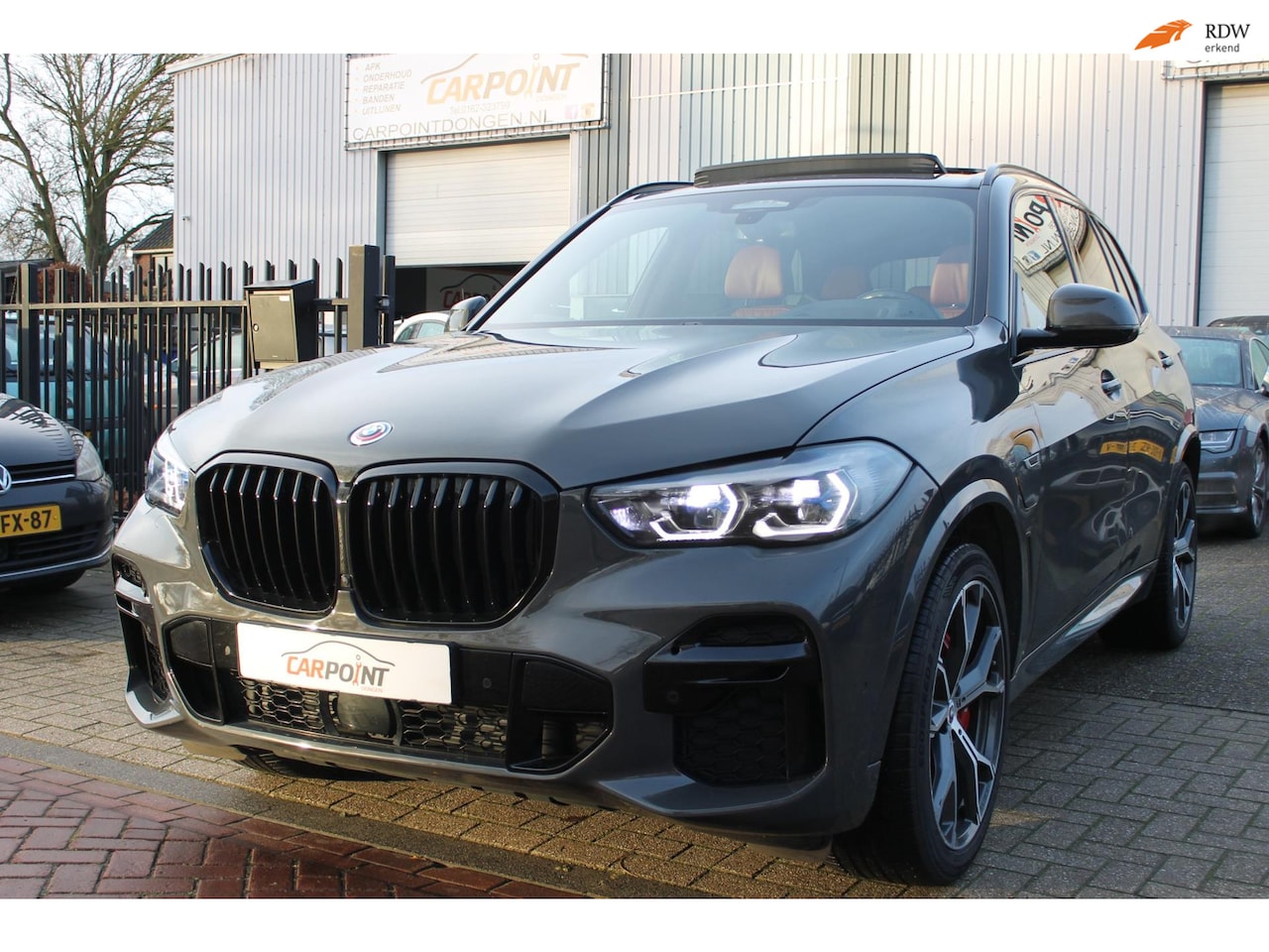 BMW X5 - XDrive45e High Executive B&W Drive Assyst Full Options!! - AutoWereld.nl