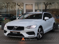 Volvo V60 - B3 Momentum Advantage 163pk | Carplay | Trekhaak | Camera | ACC | Climate | LED | Dodehoek