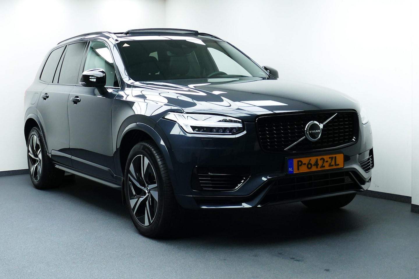 Volvo XC90 - 2.0 T8 Recharge AWD Inscription Exclusive 2.0 T8 Recharge AWD Inscription Exclusive 7-Pers. - AutoWereld.nl