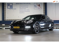 Porsche Panamera - 3.6 4 Platinum Edition / BLACK ON BLACK / FULL SERVICE HISTORIE