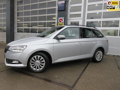 Skoda Fabia Combi - 1.0 TSI Ambition / Navi / Carplay/ PDC