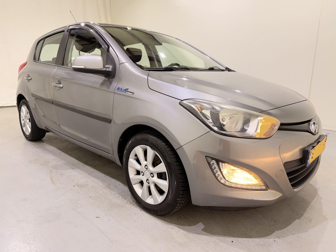 Hyundai i20 - I-20 HB 1.2 i-Deal Navi/Airco - AutoWereld.nl