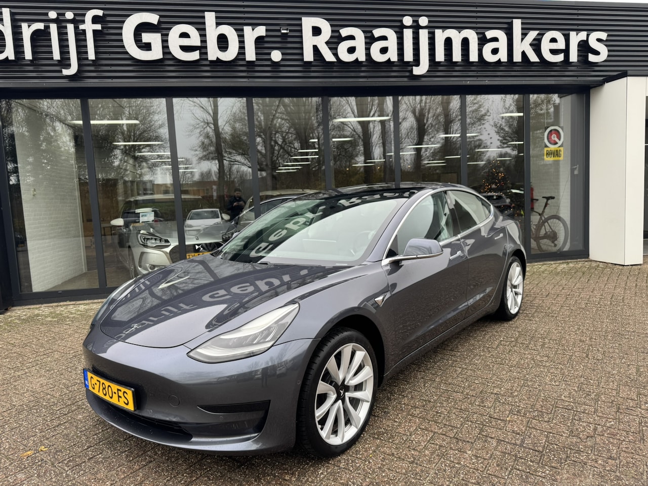 Tesla Model 3 - Standard RWD Plus 60 kWh*Autopilot*Trekhaak*87%SOH* - AutoWereld.nl