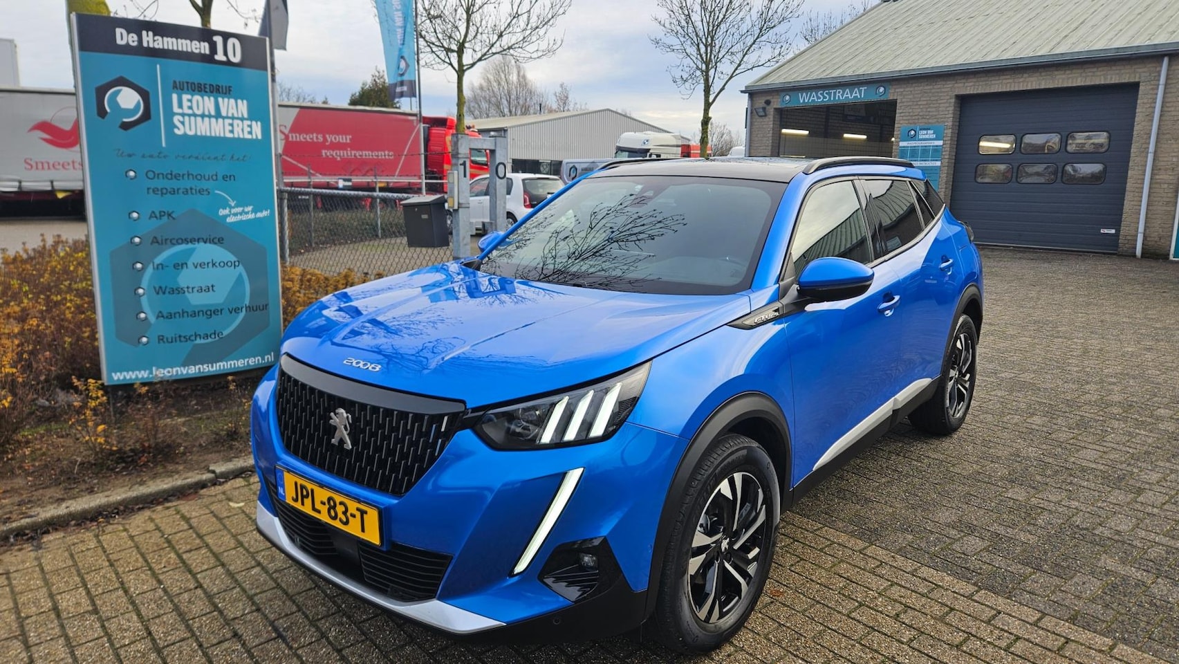 Peugeot 2008 - 1.2 GT-Line Automaat l Dodehoek detectie l keyless entry l Panoramadak l Bluetooth l Carpl - AutoWereld.nl