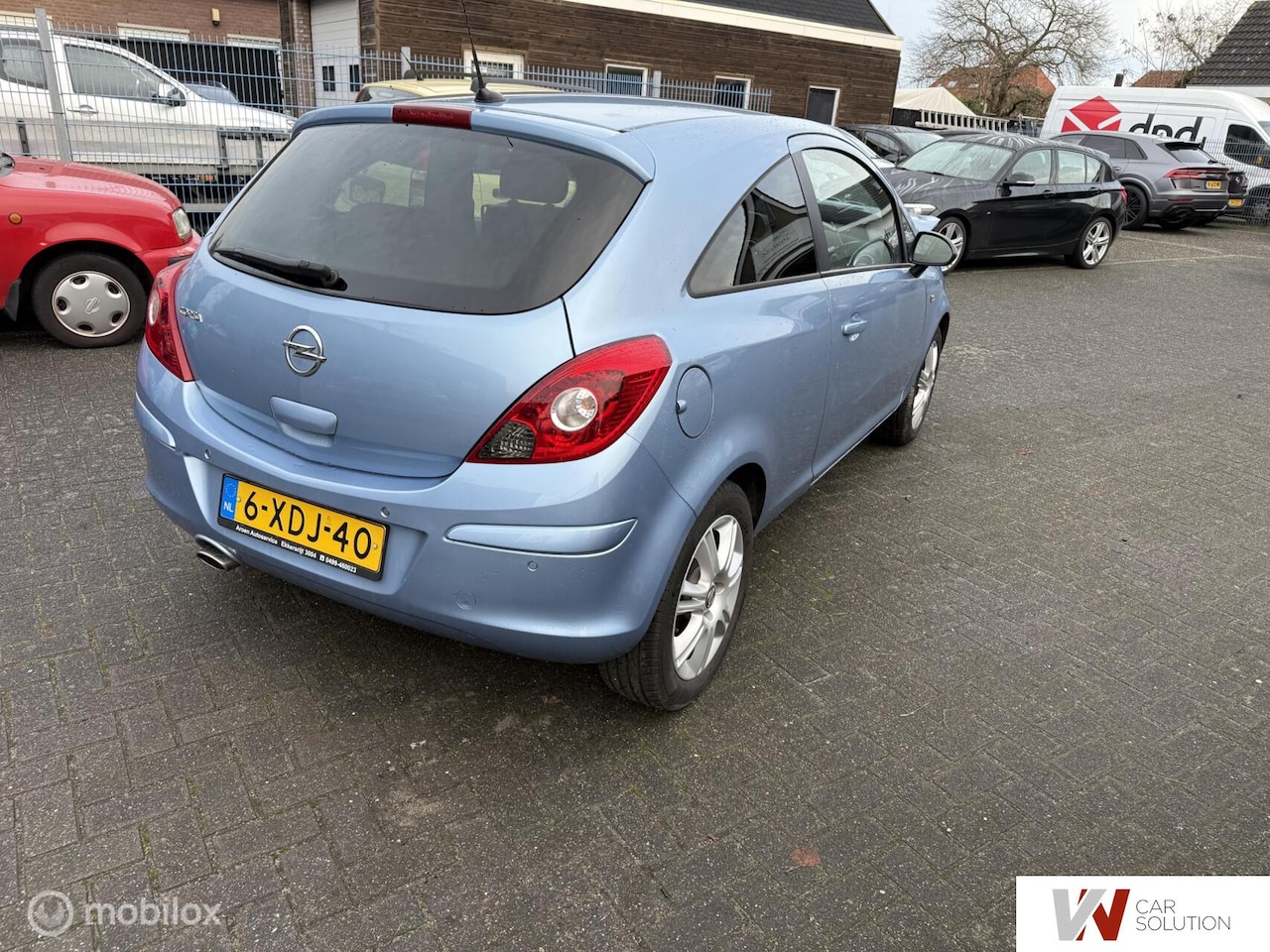 Opel Corsa - 1.4-16V COSMO SCHADE NAP NAVI CLIMA CRUISE PDC - AutoWereld.nl