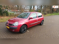 Renault Clio - 1.4-16V Clima