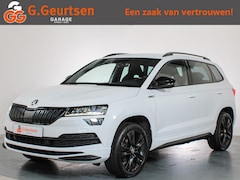 Skoda Karoq - 1.5 TSI Sportline Business Trekhaak, Apple Carplay/ Android Auto, Virtual, Cruise Control,