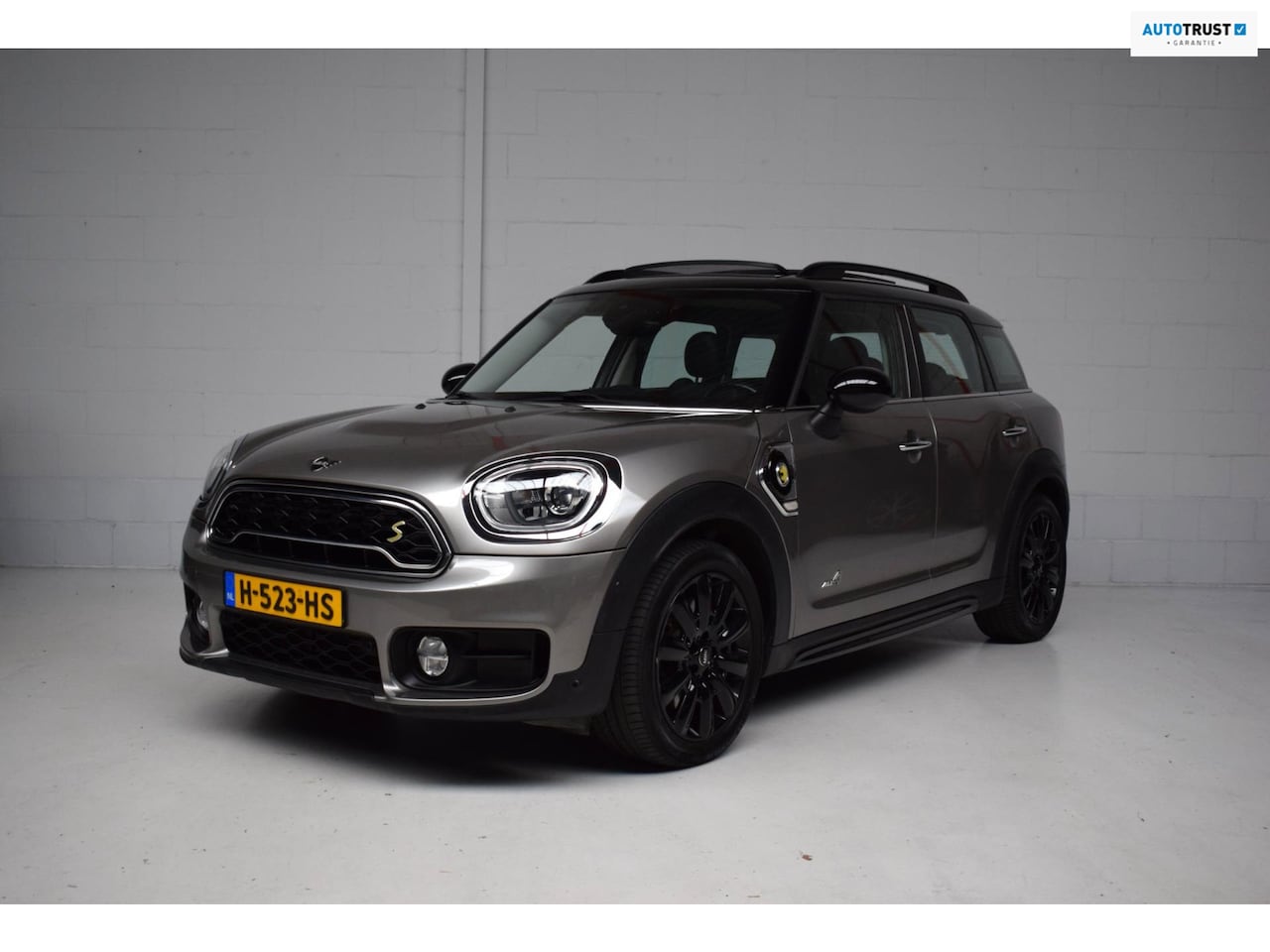 MINI Countryman - Mini 2.0 Cooper S E ALL4 Chili PANORAMADAK / ADAPT.CRUISE / LEER / EL-STOELEN / SFEERVERLI - AutoWereld.nl