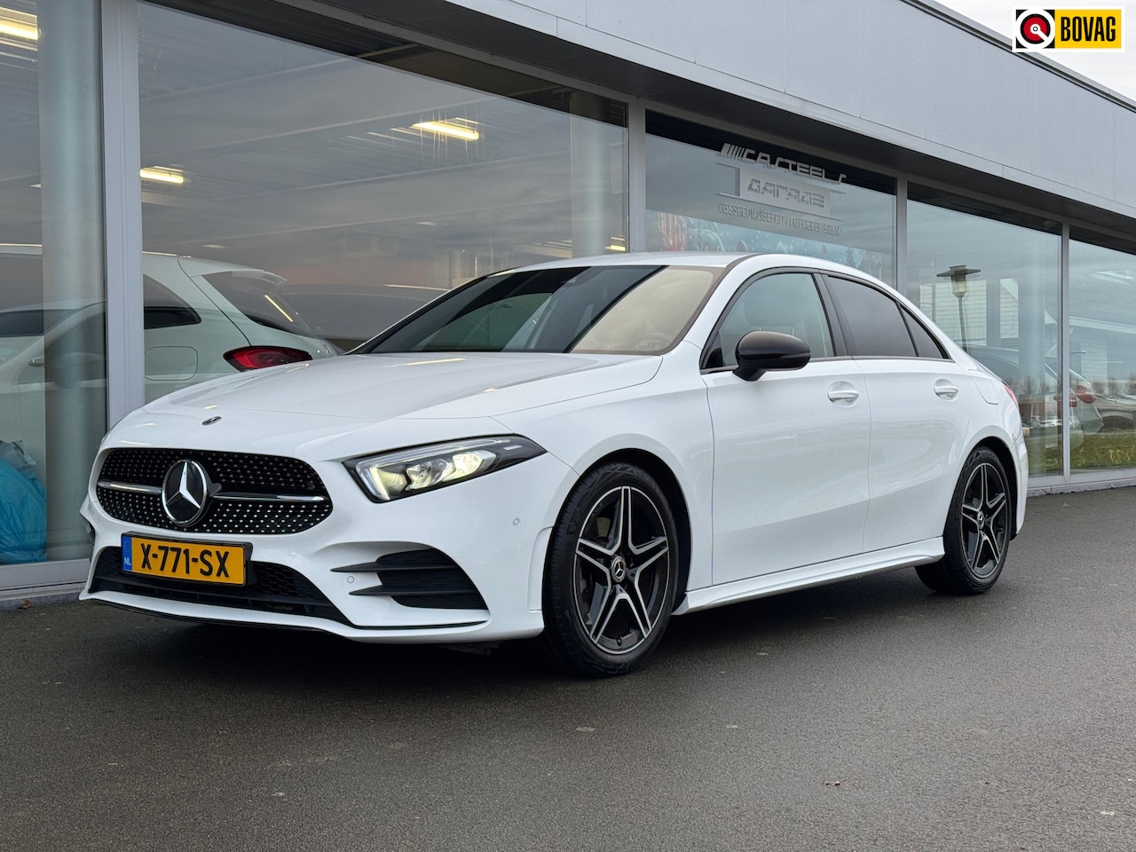 Mercedes-Benz A-klasse - 200 AMG Line Night- pakket Automaat , sfeer verlichting , achteruitrijcamera - AutoWereld.nl