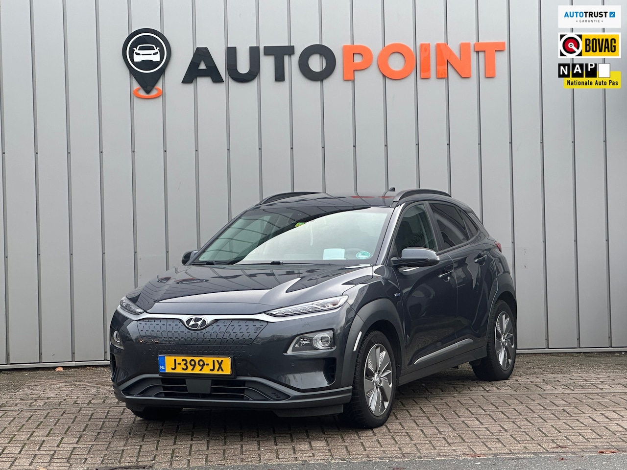 Hyundai Kona Electric - EV Premium 64 kWh SOH 100 % WARMTEPOMP HEAD-UP - AutoWereld.nl