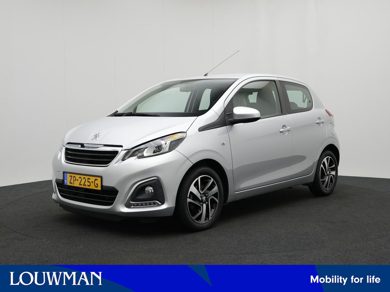 Peugeot 108 - 1.0 e-VTi Blue Lease Executive 6/12 Opgave Reco - AutoWereld.nl
