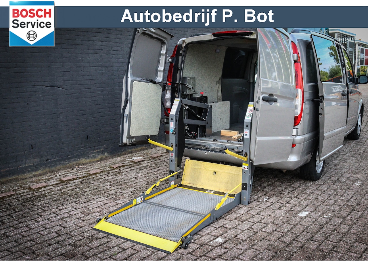 Mercedes-Benz Vito - 111 CDI 320 Lang DC luxe Amigo Rolstoel bus - AutoWereld.nl