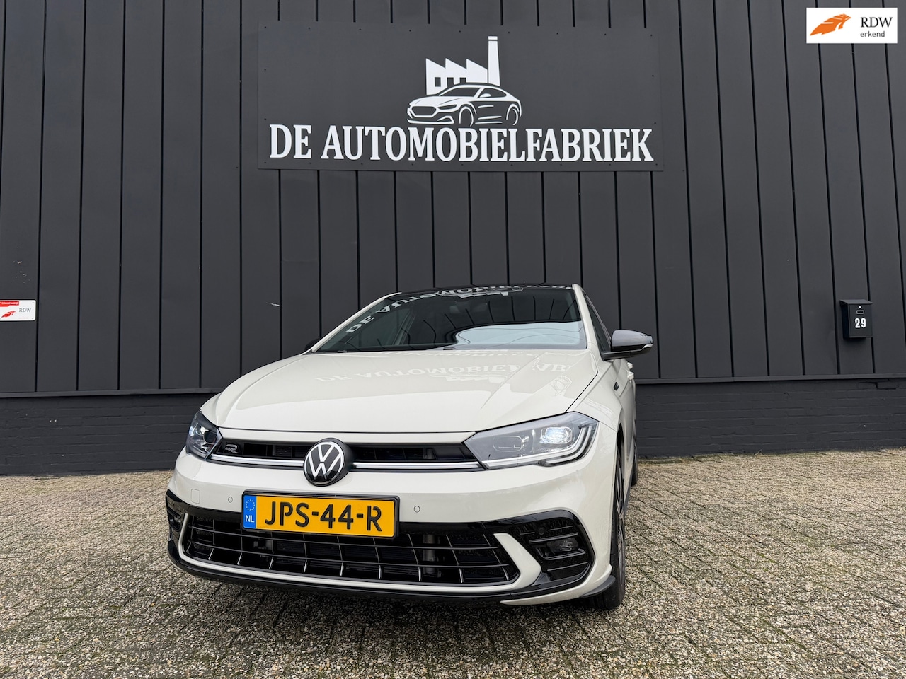 Volkswagen Polo - Volkswagen Polo 1.0 TSI R-Line BTW AUTO IQ Virtual Camera - AutoWereld.nl