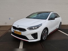 Kia Pro cee'd - ProCeed 1.6 T-GDi 204pk DCT7 GT Automaat I Panoramadak I Stoelverw. I Camera I PDC V+A I M