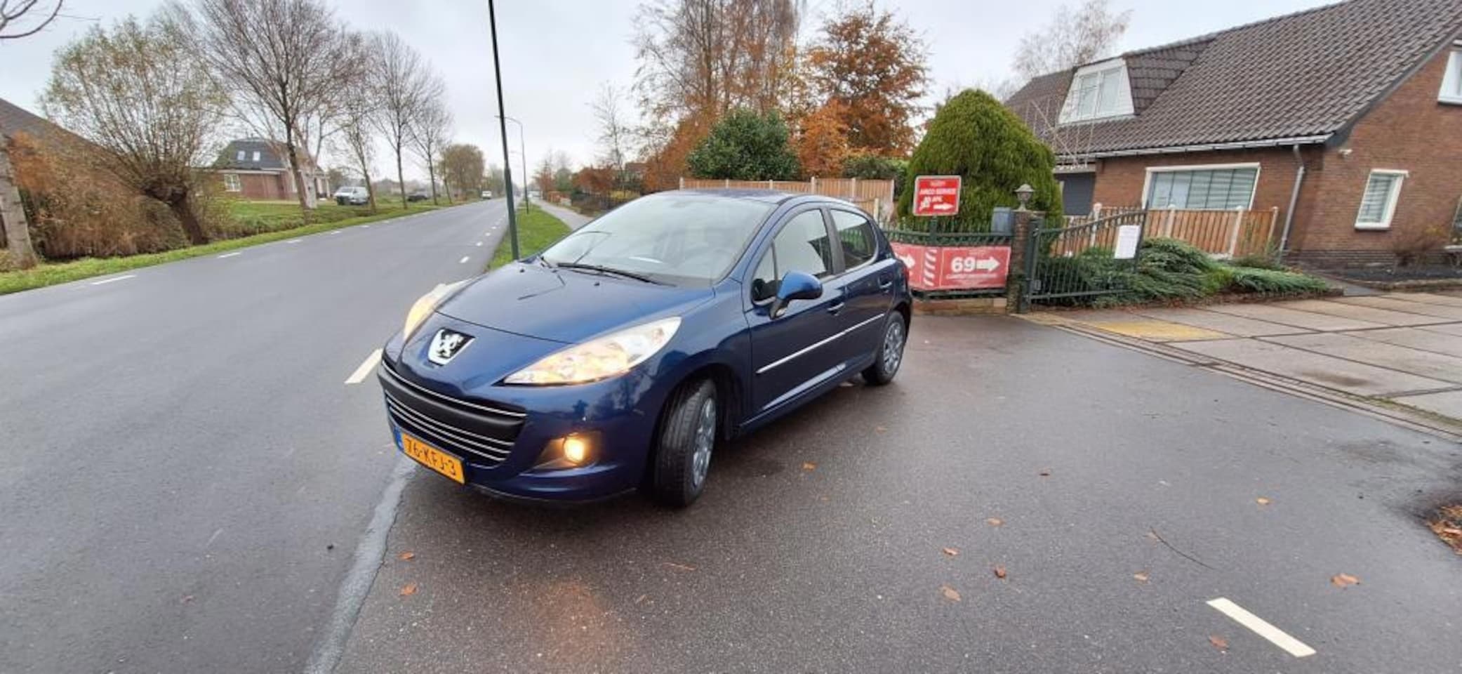 Peugeot 207 - 1.6 VTi XS AUTMAAT MOTOR HEEFT LEKKENDE KOPPAKKING - AutoWereld.nl