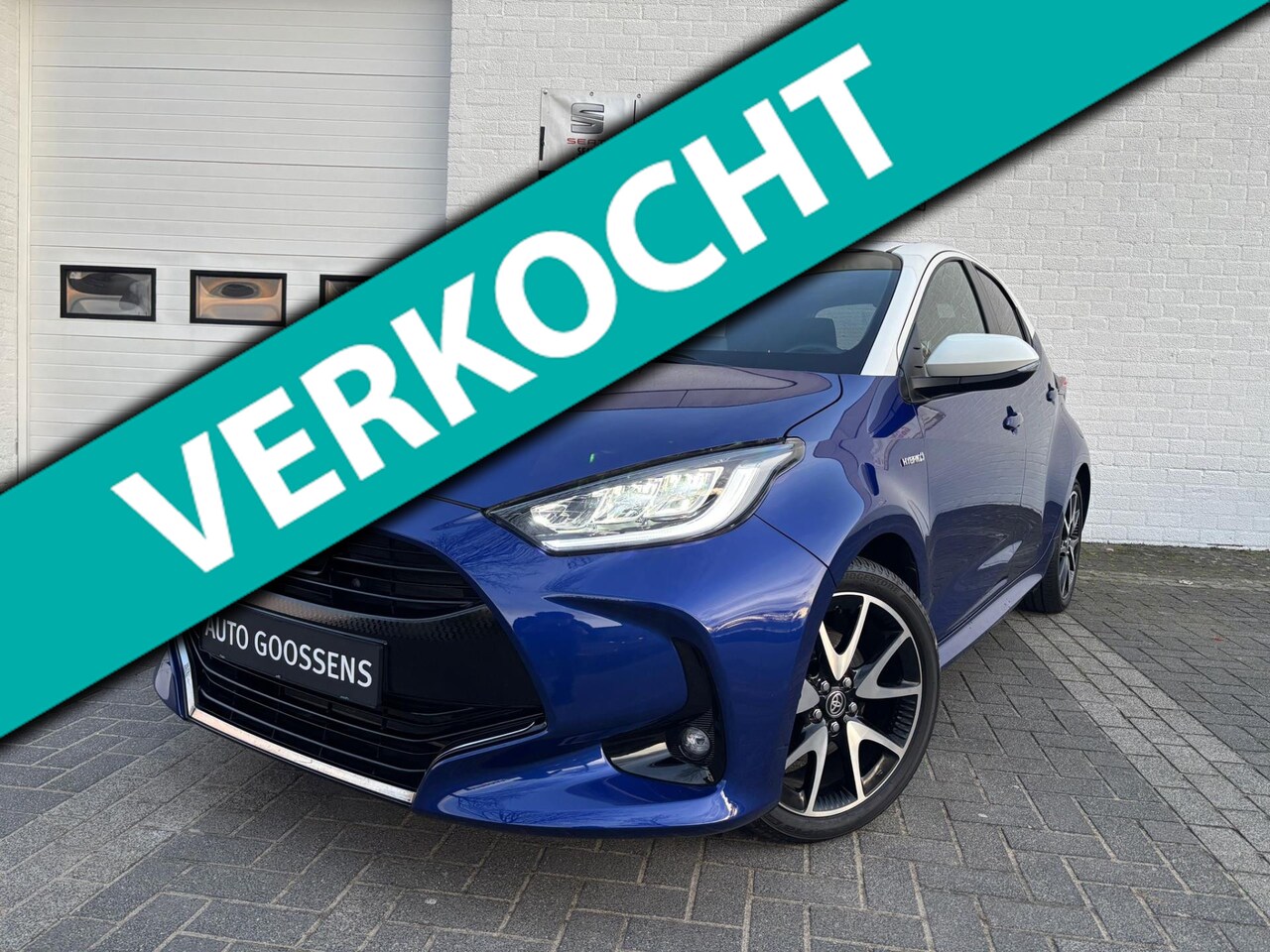 Toyota Yaris - 1.5 Hybrid BI-TONE|Leder - AutoWereld.nl