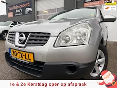 Nissan Qashqai - 1.6 Acenta van 2de Eig met trekhaak en airco en panoramadak