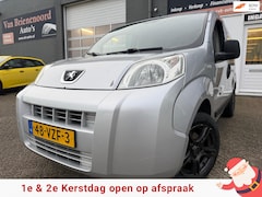 Peugeot Bipper - 1.4 HDi XT met airco en trekhaak