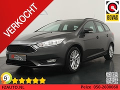 Ford Focus Wagon - 1.0 Trend - Navigatie - Trekhaak - Lichtmetalen velgen