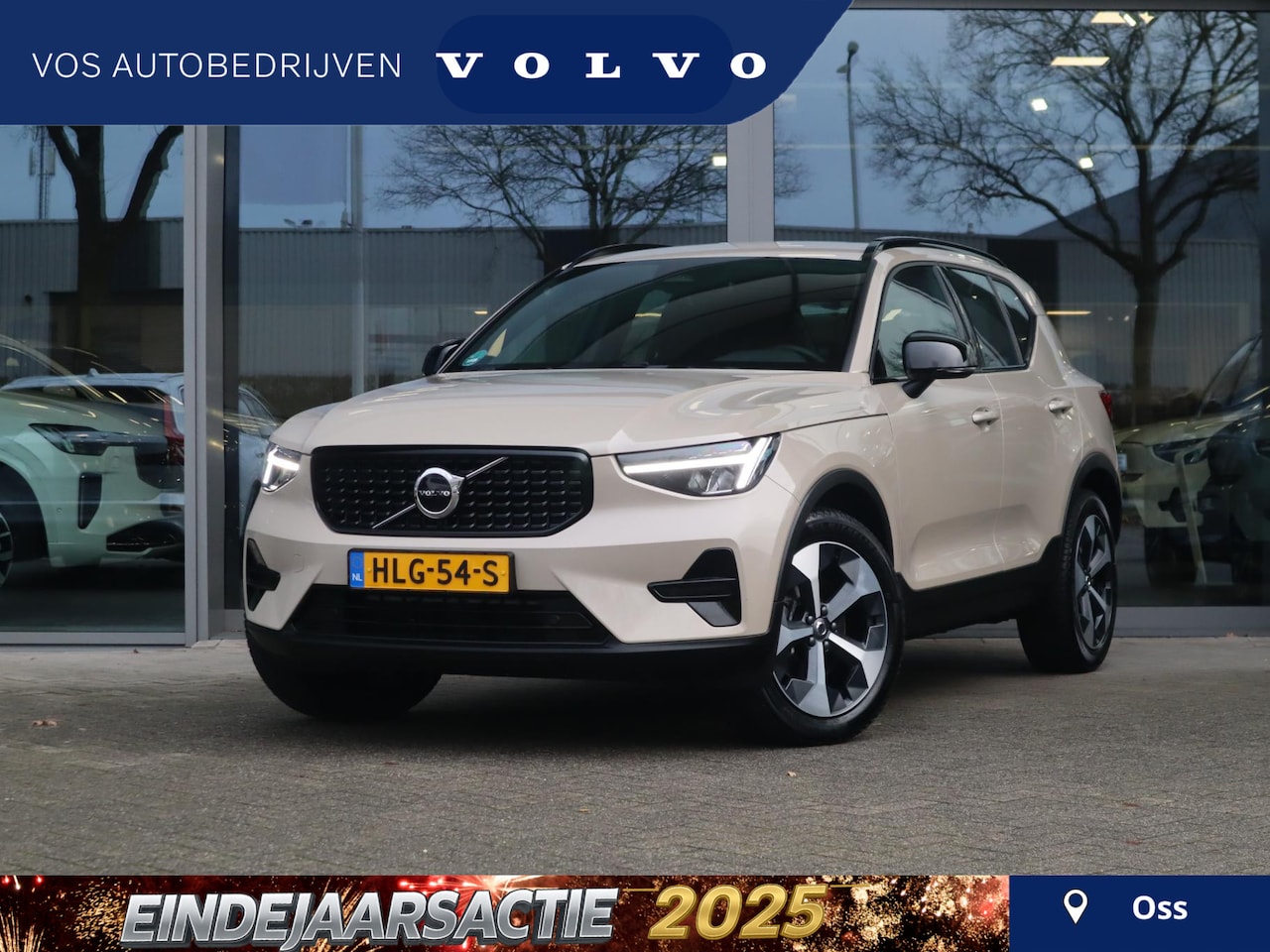 Volvo XC40 - 2.0 B4 Plus Dark | Verwarmbare voorstoelen| Stuurwielverwarming| Harman Kardon Audiosystee - AutoWereld.nl