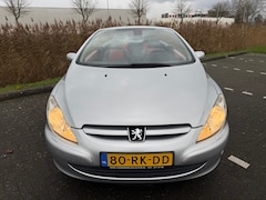 Peugeot 307 CC - 2.0-16V*AIRCO*CRUISE*NAVI*PARK SENSOREN*Automaat*STOEL VERWARMING
