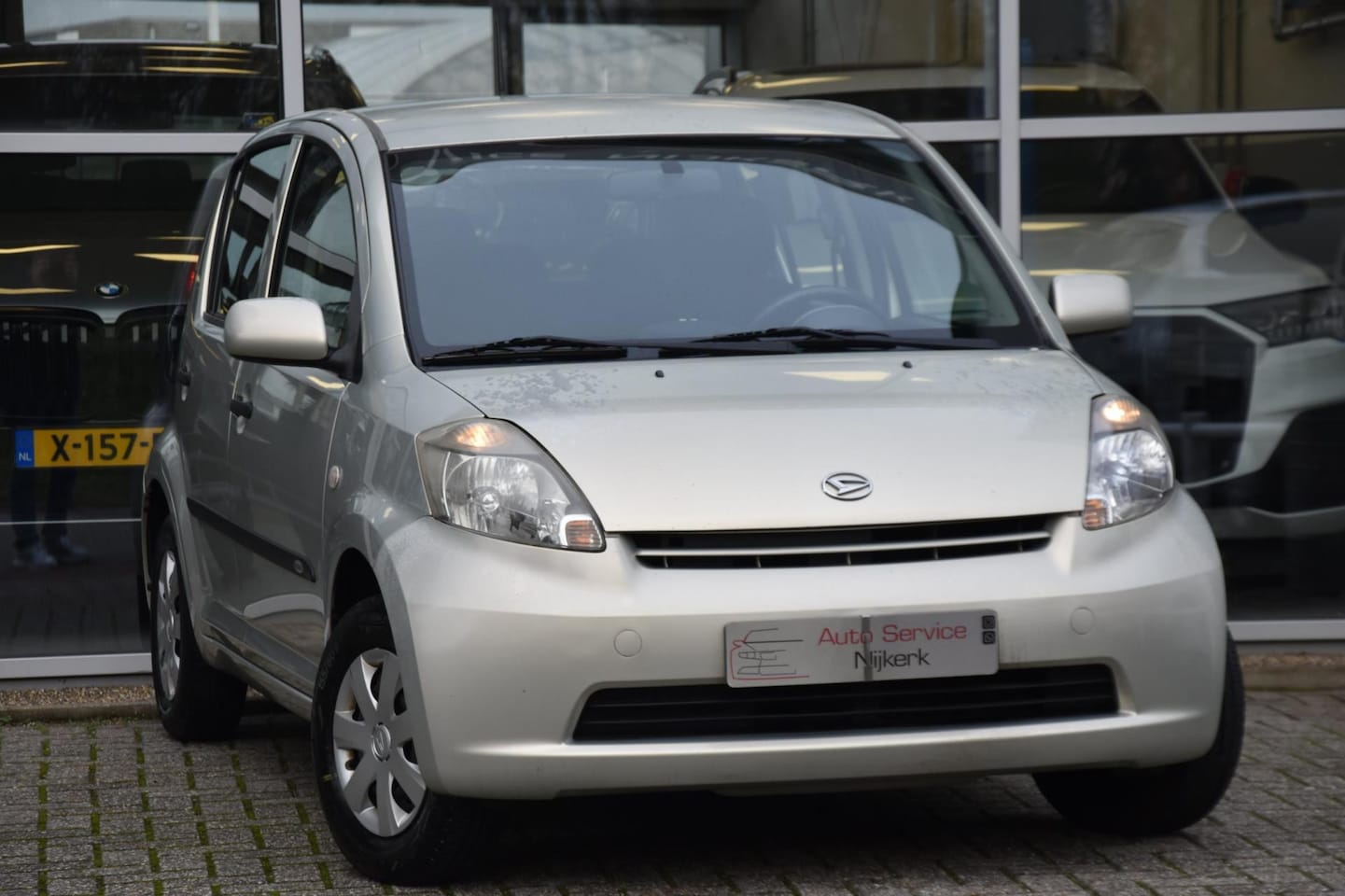 Daihatsu Sirion 2 - 1.0-12V Trend Elek. Ramen 5Drs. Apk - AutoWereld.nl