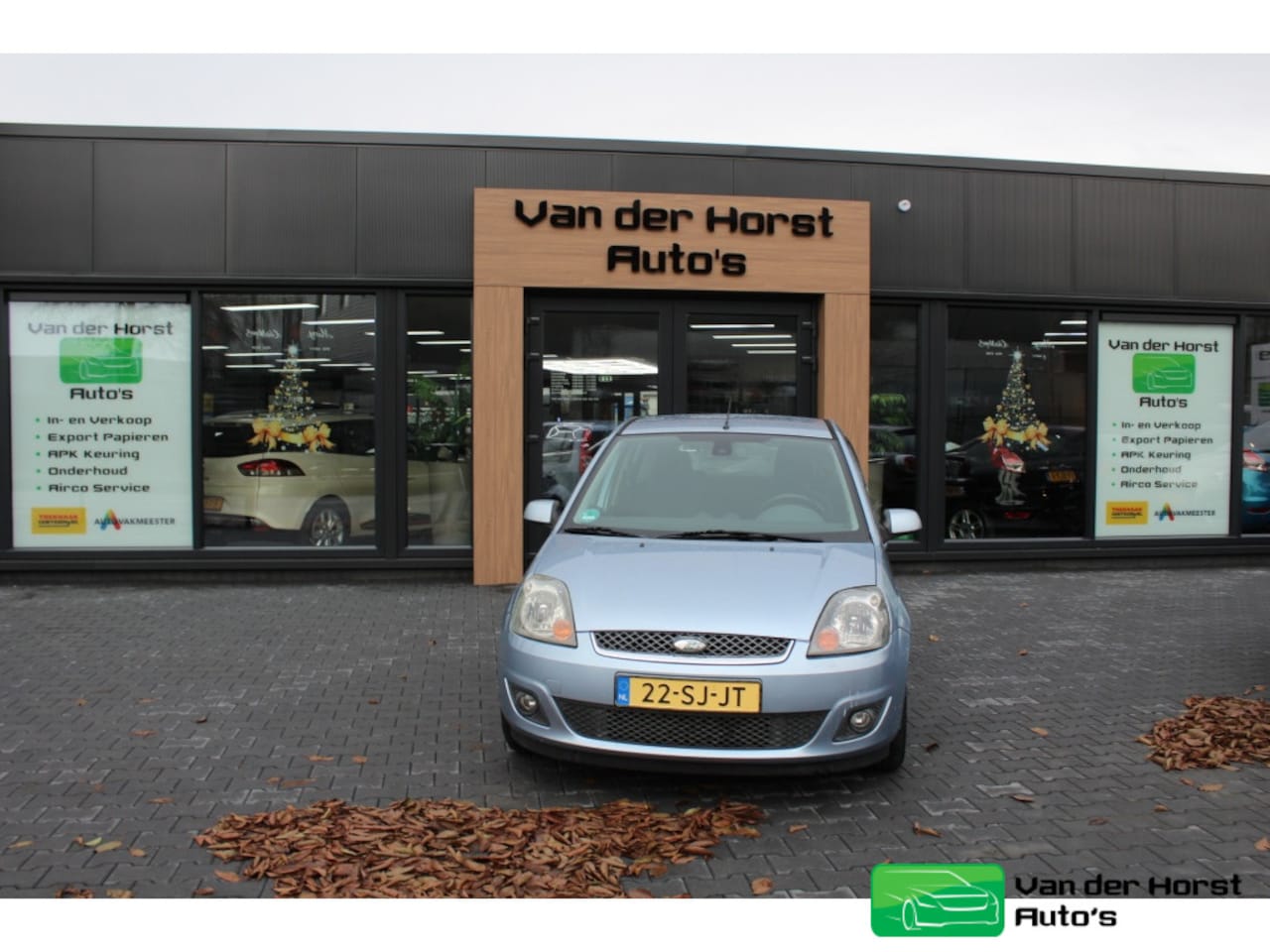 Ford Fiesta - 1.4-16V Ghia 1.4-16V Ghia - AutoWereld.nl