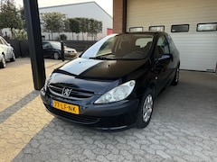 Peugeot 307 - 1.6 HB climate control cruise APK nieuw