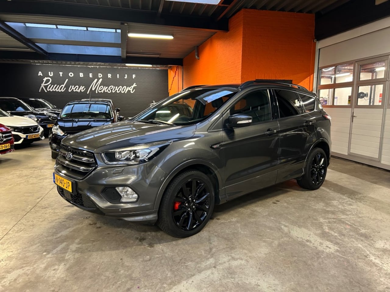 Ford Kuga - 1.5 ECOB. ST LINE / 19Inch / Camera - AutoWereld.nl