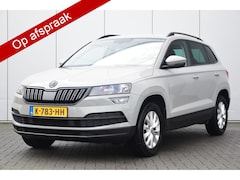 Skoda Karoq - 1.5 TSI ACT Business Edition Priv/Glass Stoelverwarming Navi Ecc Cruise Pdc
