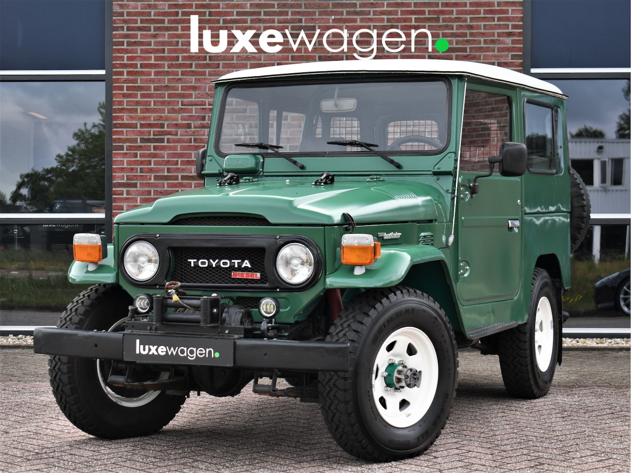 Toyota Land Cruiser - BJ40 Hard Top 3.0 diesel | Rustic Green | 7-persoons - AutoWereld.nl