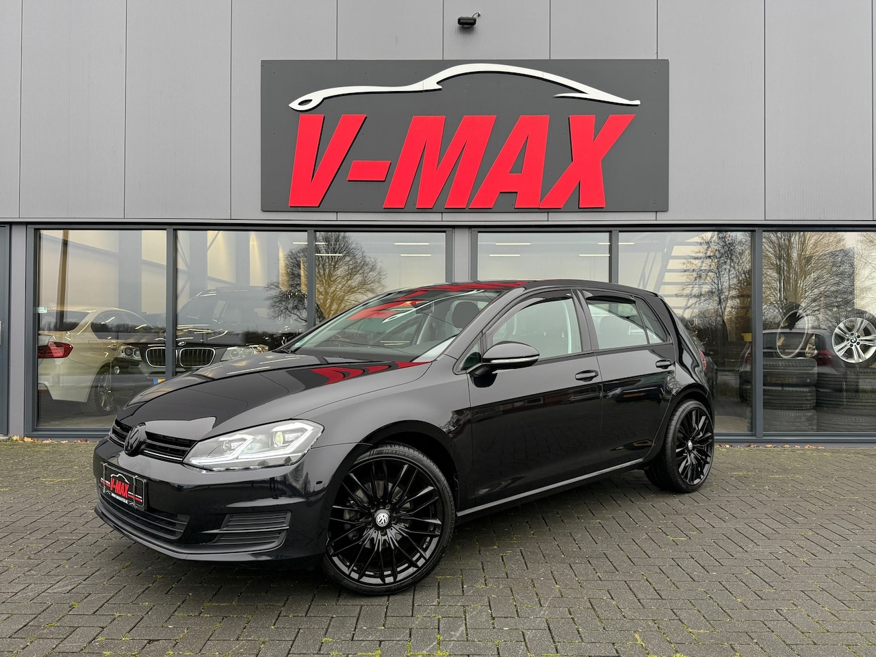 Volkswagen Golf - 1.2 TSI Trendline Camera Carplay Xenon Trekhaak - AutoWereld.nl
