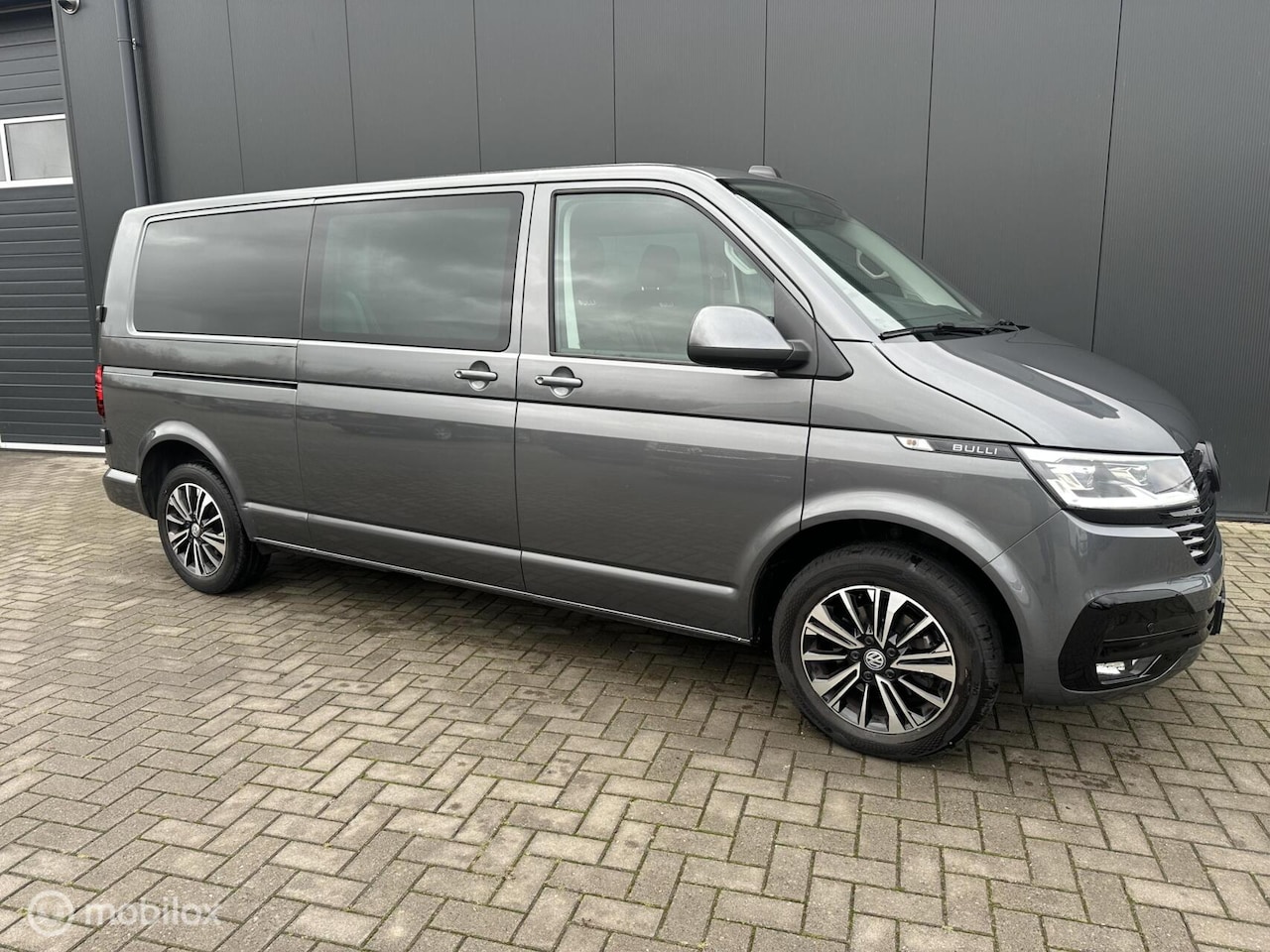 Volkswagen Transporter - 2.0 TDI L2H1 DC Comfortline Plus 2.0 TDI L2H1 DC Comfortline Plus - AutoWereld.nl