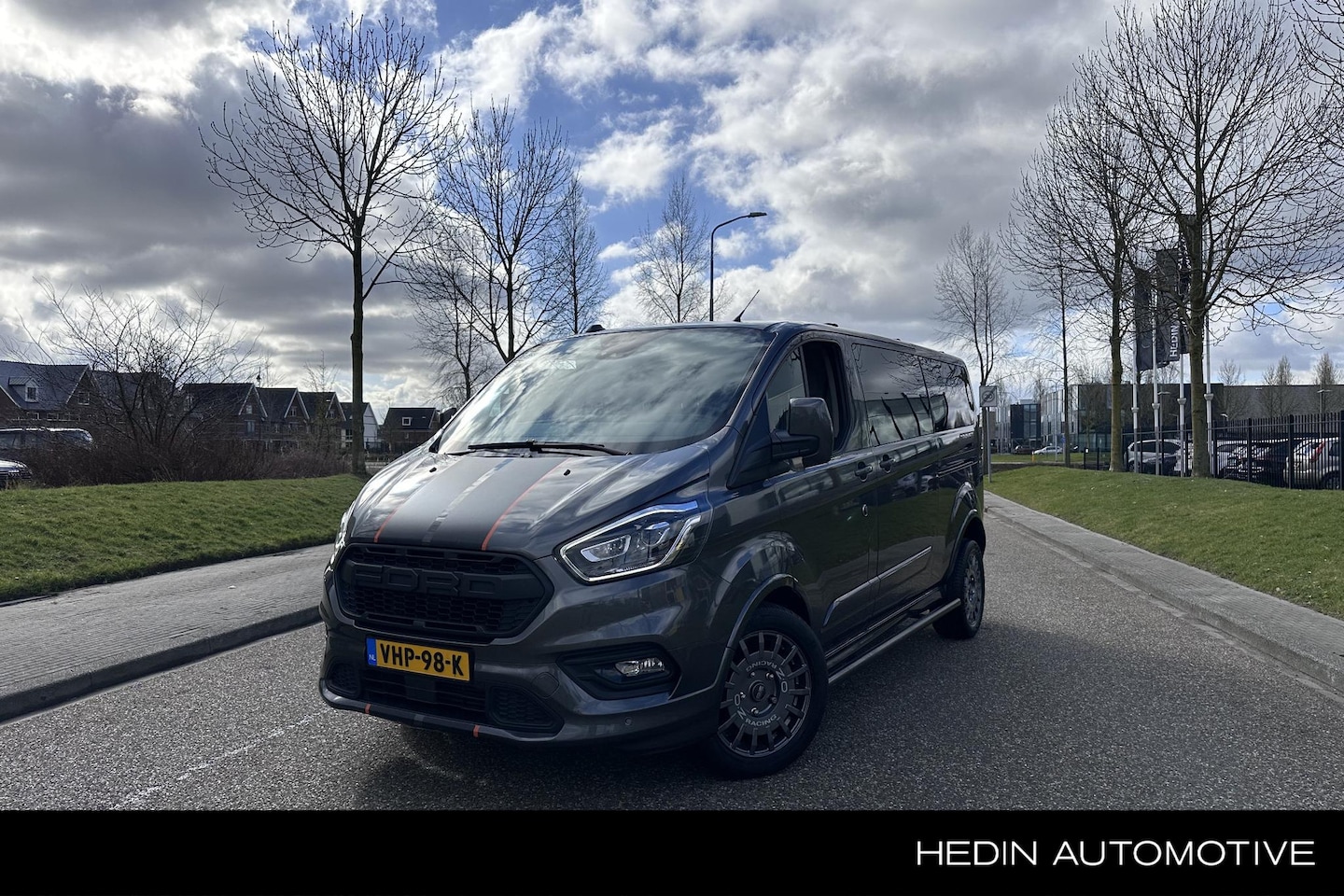 Ford Transit Custom - 320 2.0 TDCI L2H1 Sport 185pk Automaat | BLIS | Achteruitrijcamera | Trekhaak | Handmatige - AutoWereld.nl