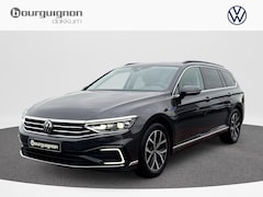 Volkswagen Passat Variant - 1.4 TSI PHEV GTE Business | LED | Trekhaak | Elek. klep | A-Camera |