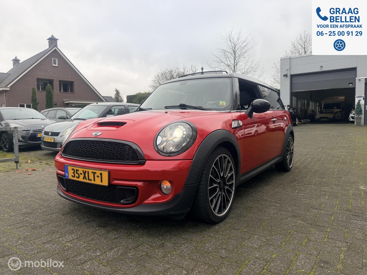 MINI Clubman - 1.6 Cooper S Goodwood 184 PK / Leder / Pano-dak / Led / Navi / PDC - AutoWereld.nl