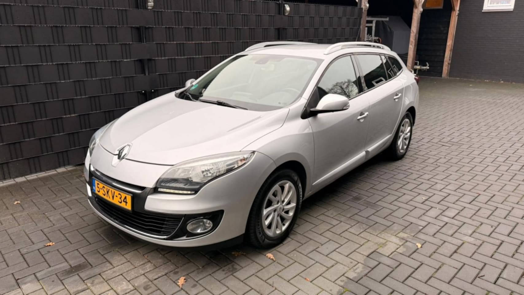 Renault Mégane Estate - 1.5 dCi Collection| 156DKM NAP| CLIMA| NAVI| CRUISE - AutoWereld.nl