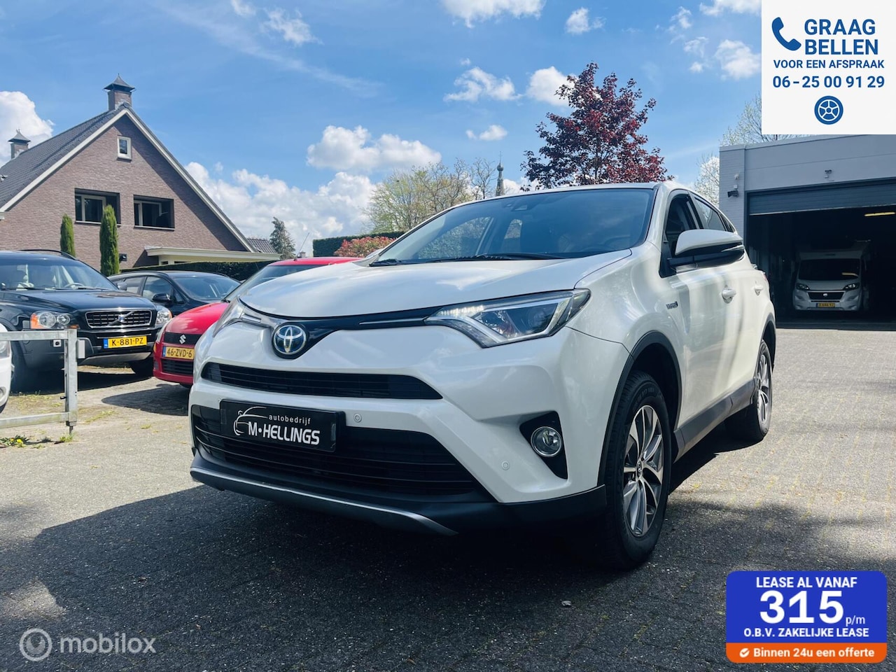 Toyota RAV4 - 2.5 Hybrid Style Camera / PDC / LM / Led / Trekhaak / Key-less - AutoWereld.nl
