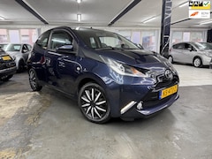 Toyota Aygo - 1.0 VVT-i x-play Automaat/Camera