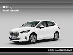 BMW 2-serie Active Tourer - 225e xDrive | Comfort Access | Trekhaak met elektrisch wegklapbare kogel | Elektrisch verw