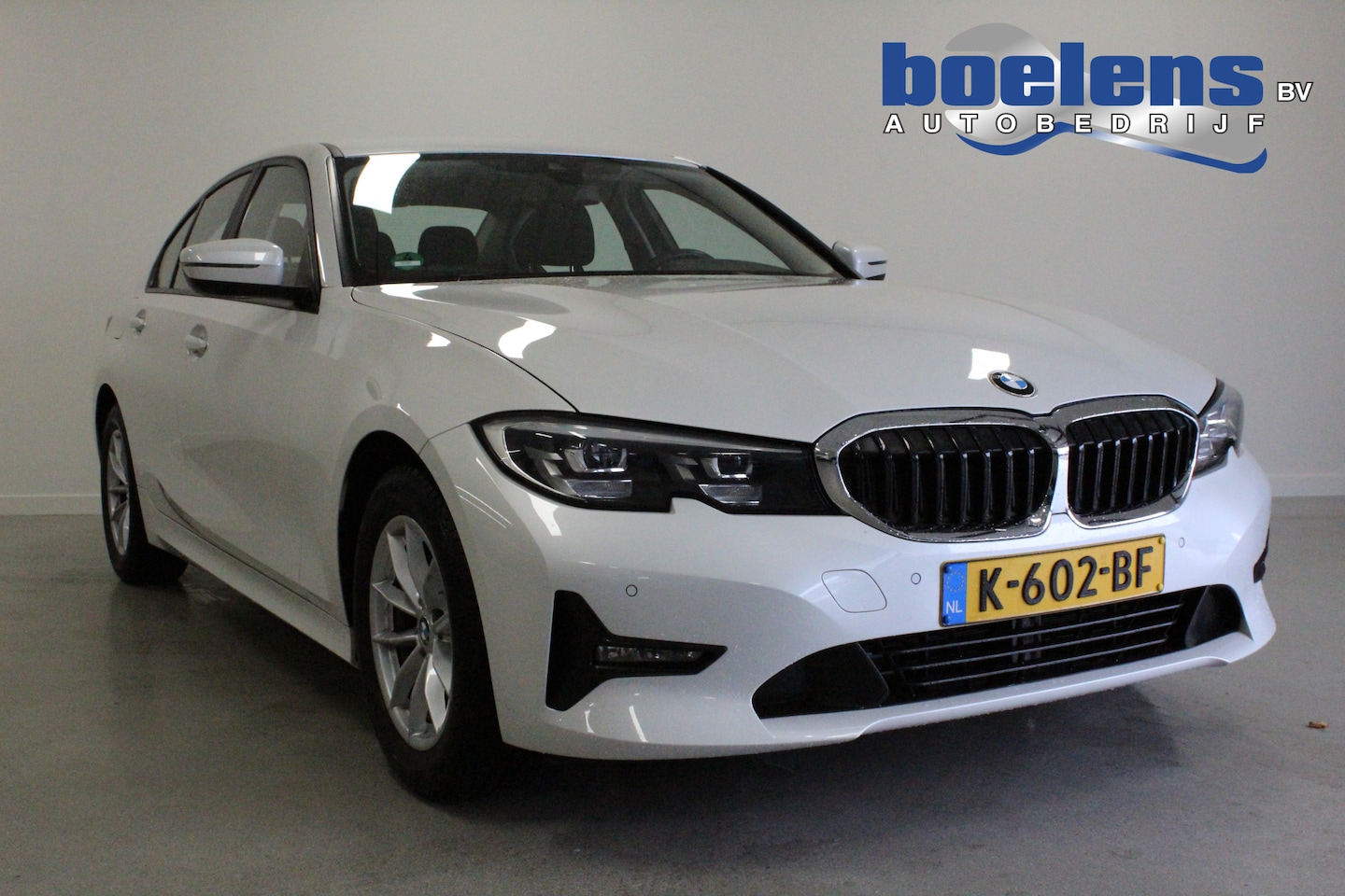 BMW 3-serie - 318d Executive Edition | NL-AUTO+N.A.P! | CARPLAY | PDC-V/A | CLIMA | DAB-RADIO | NAVI | L - AutoWereld.nl