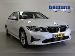 BMW 3-serie - 318d Executive Edition | NL-AUTO+N.A.P | CARPLAY | PDC-V/A | CLIMA | DAB-RADIO | NAVI | LE