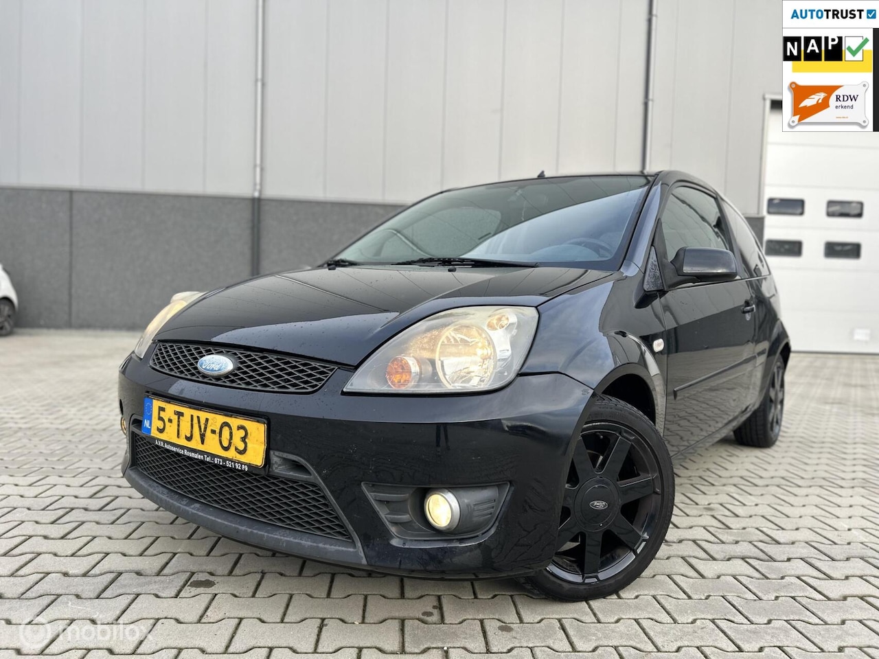 Ford Fiesta - 1.3-8V Cool & Sound/APK/AIRCO/ - AutoWereld.nl