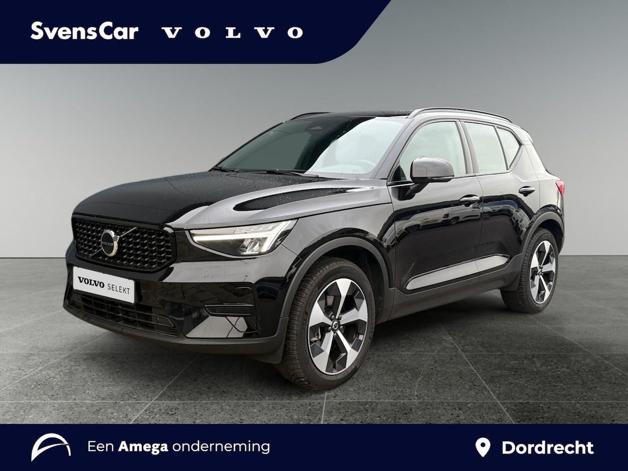 Volvo XC40 - 2.0 B4 Plus Dark | Keyless Entry | Stoelverwarming | Elektrische kofferklep | Adaptieve Cr - AutoWereld.nl