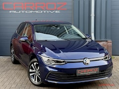 Volkswagen Golf - 1.5 eTSI Style ACC CarPlay Ambiance Trekhaak Navi