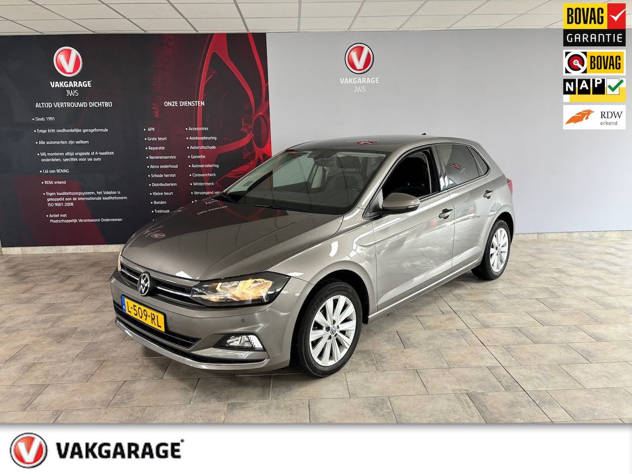Volkswagen Polo - 1.0 TSI Highline incl. afl. beurt en garantie. - AutoWereld.nl