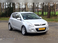Hyundai i20 - 1.2i DynamicVersion | 2009 | Airco | Leuke auto