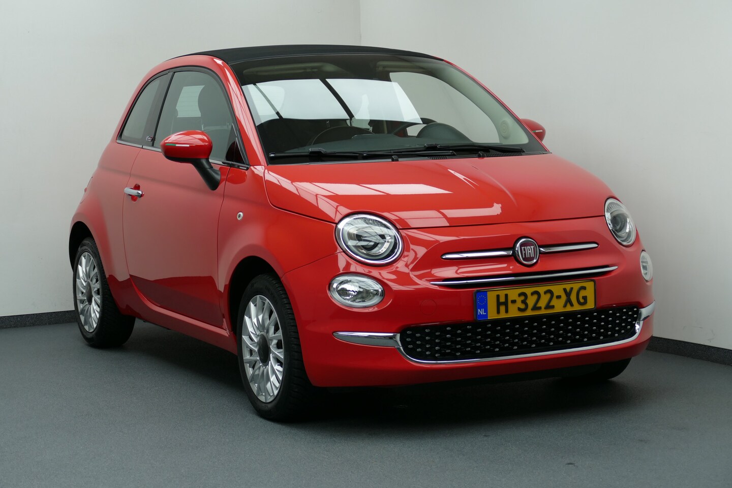 Fiat 500 C - 1.2 Clima, Cruise, Park Sensors, 15"LM Velgen All Season Banden - AutoWereld.nl