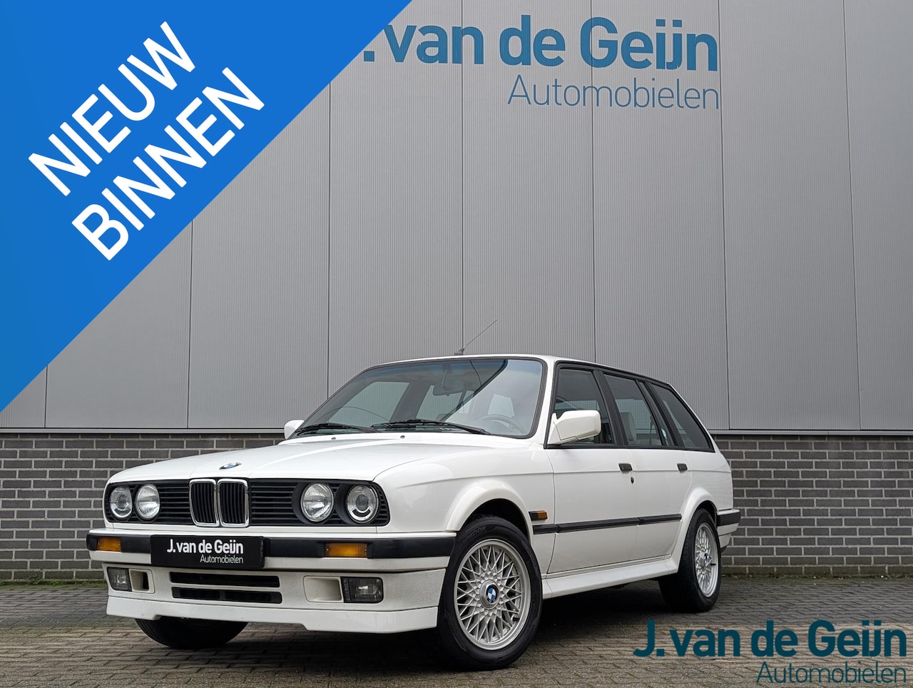 BMW 3-serie Touring - 325iX | M-Tech II | Sportstoel | Leer | Schuifdak | Airco | Cruise | Zwitserse auto - AutoWereld.nl