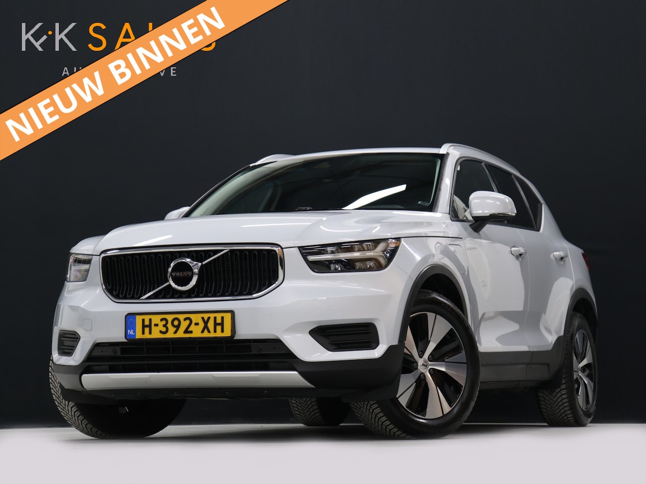 Volvo XC40 - 1.5 T5 Twin Engine Momentum Pro [TREKHAAK INKLAPBAAR, APPLE CARPLAY, ANDROID, PDC V+A, CRU - AutoWereld.nl